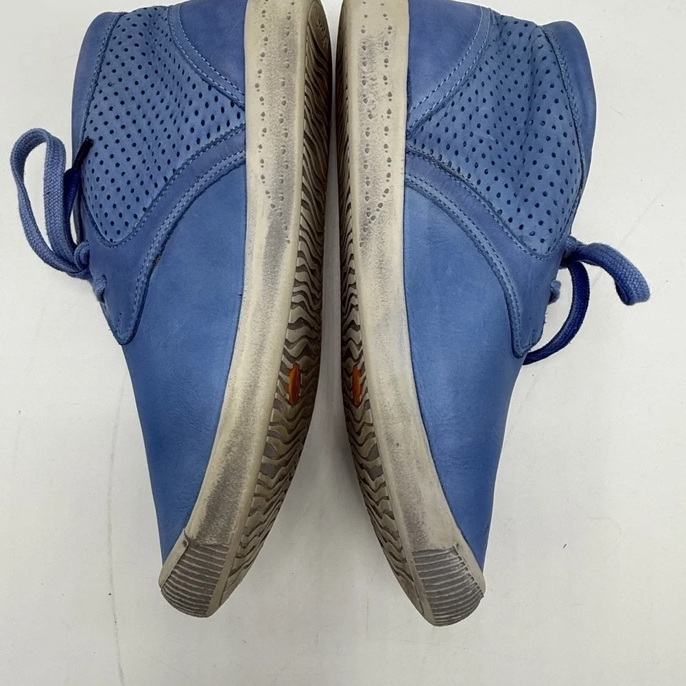 Softinos by FLY London Leather Lace-up Sneakers Ink Lavender Blue